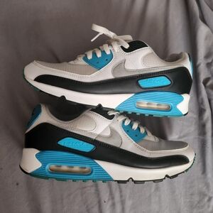 Nike Air Max Sneakers in Blue and Gray